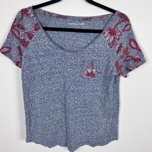 Cape Juby grey floral rounded neck tee shirt pocket tee